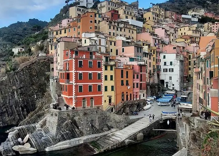 Flats Cinque Terre Moneglia