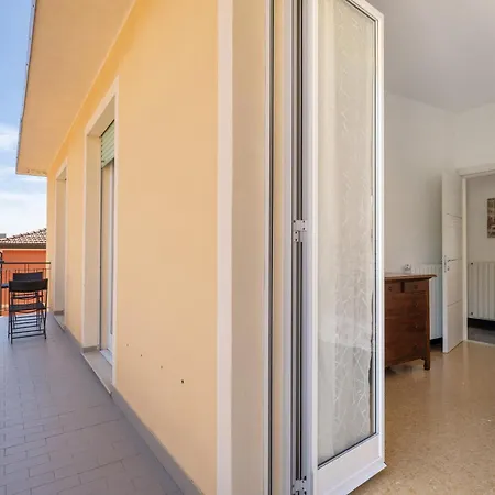 Flats Cinque Terre * Moneglia