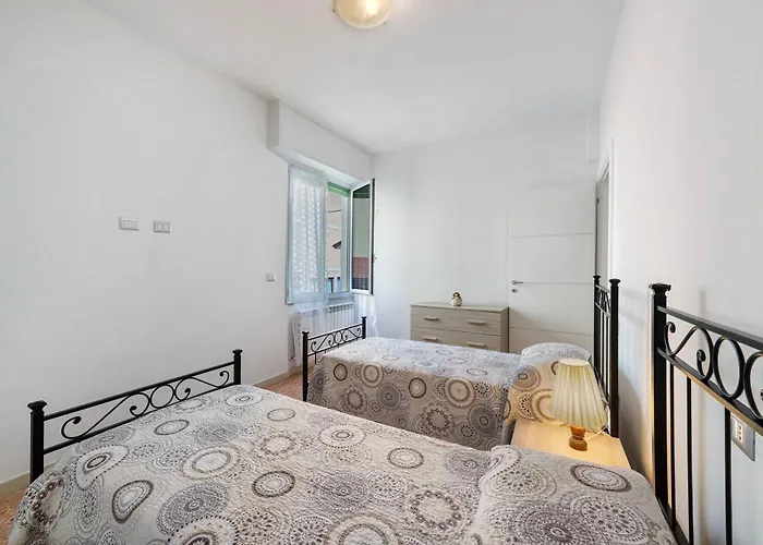 Flats Cinque Terre شقة مونيلّي